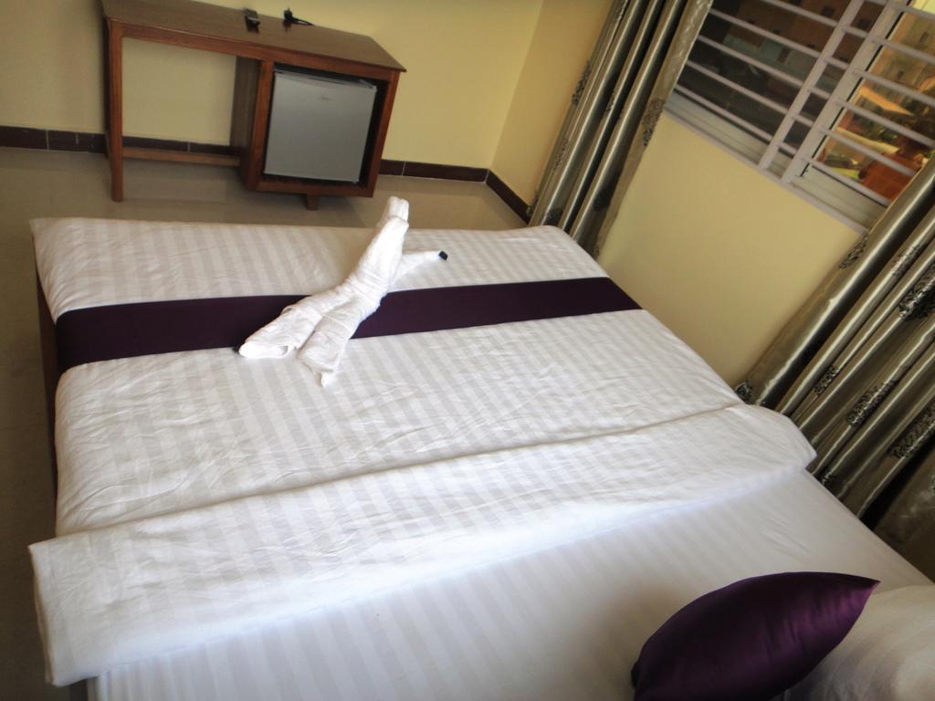 Khemra I Guesthouse กำปอต ห้อง รูปภาพ